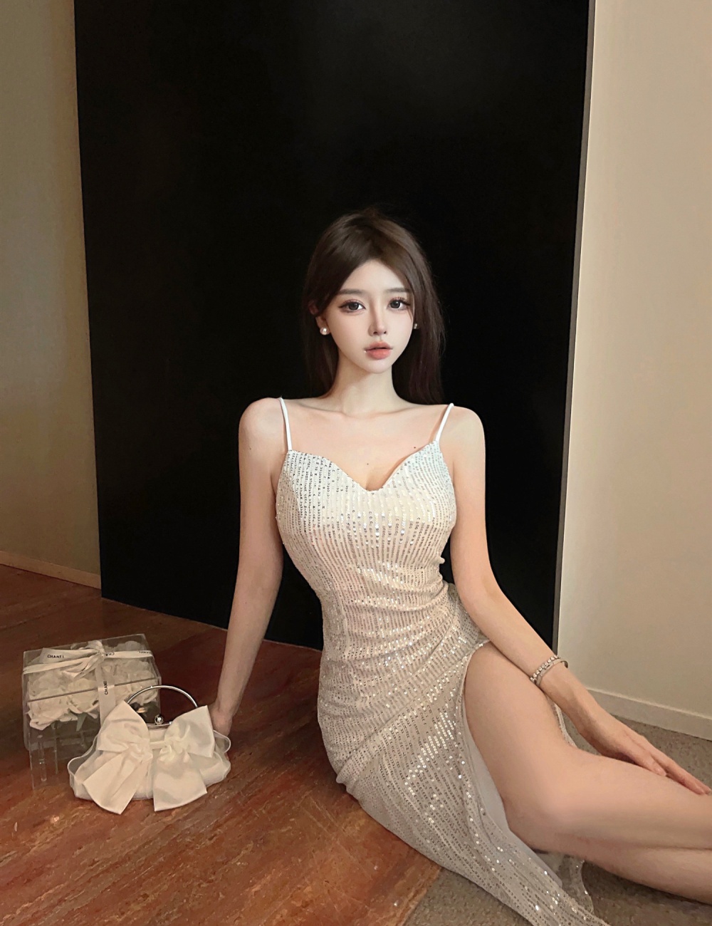 Sling niche sequins light luxury ladies V-neck dress
