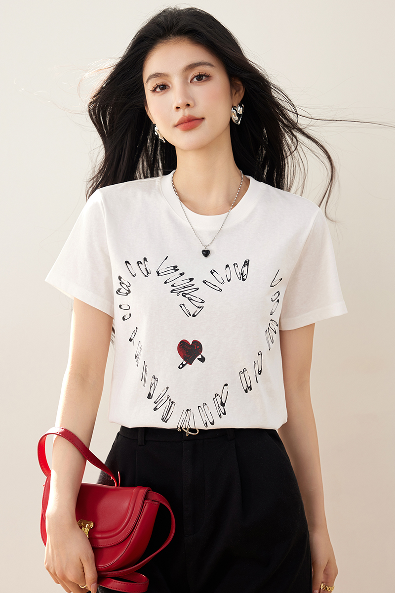 Thin pin slim Casual light niche heart T-shirt