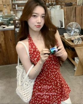 Halter sling tops summer show young vest for women