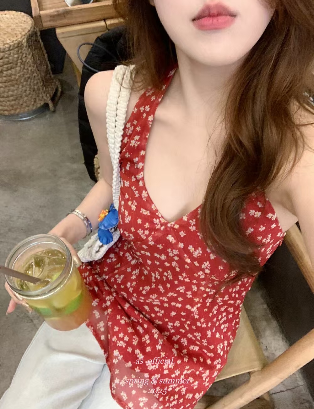 Halter sling tops summer show young vest for women