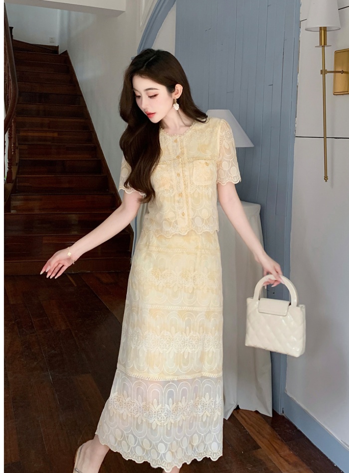 Chanelstyle short sleeve embroidery skirt 2pcs set