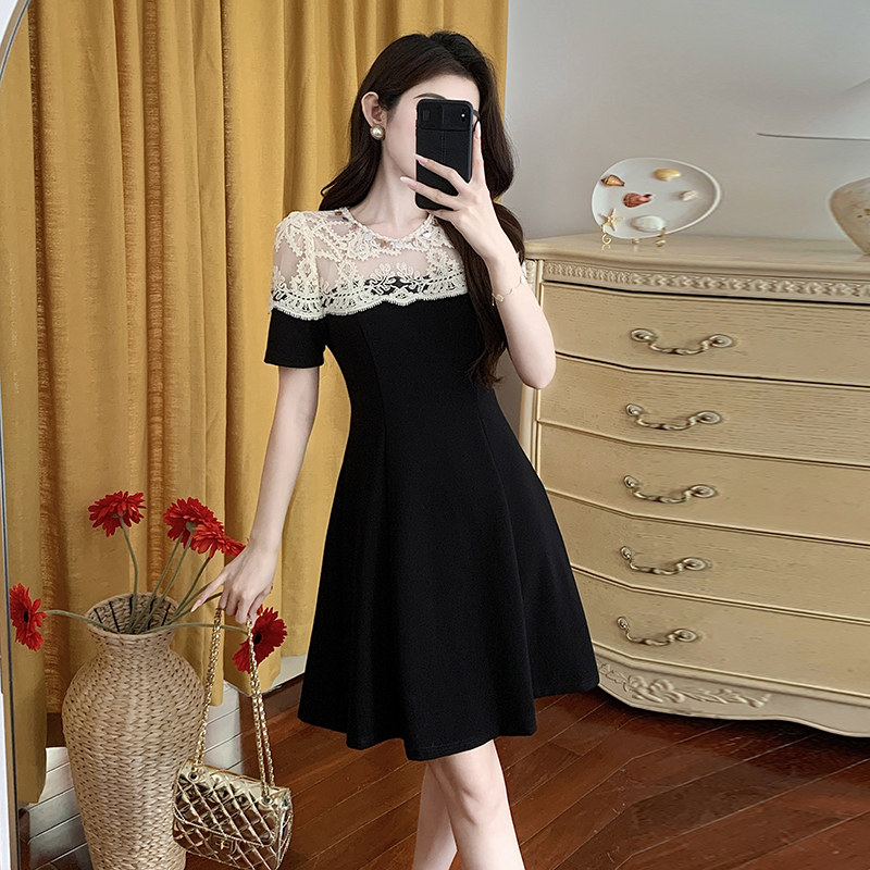 Slim ladies lace Cover belly temperament splice dress