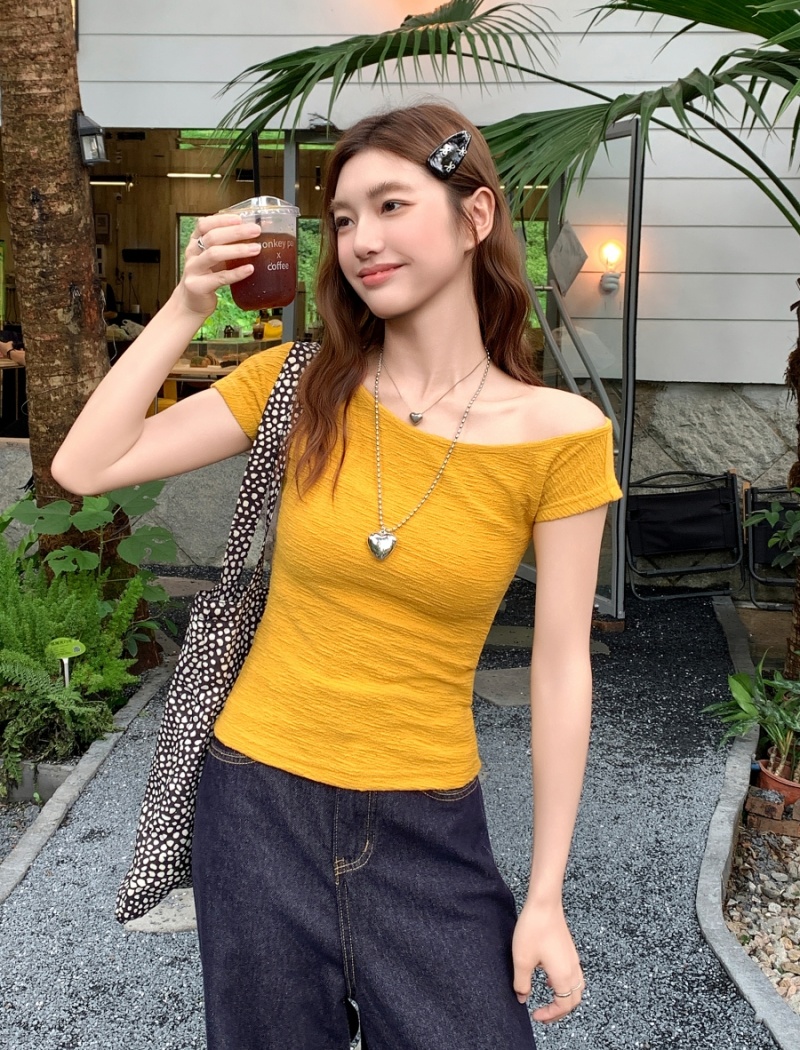 Strapless short T-shirt slim sloping shoulder tops