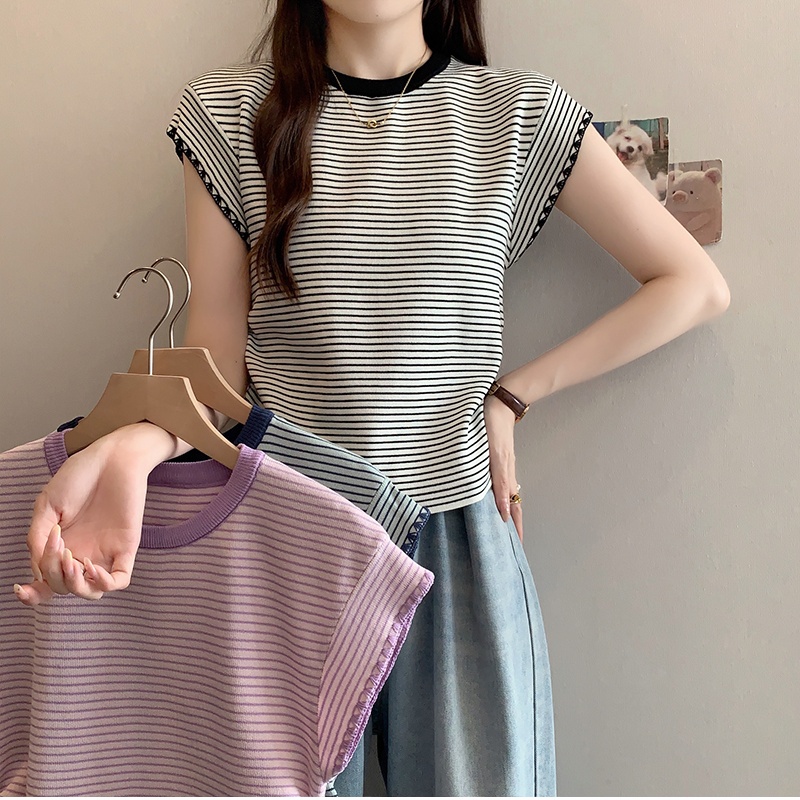 Short sleeve boats sleeve tops show young stripe T-shirt
