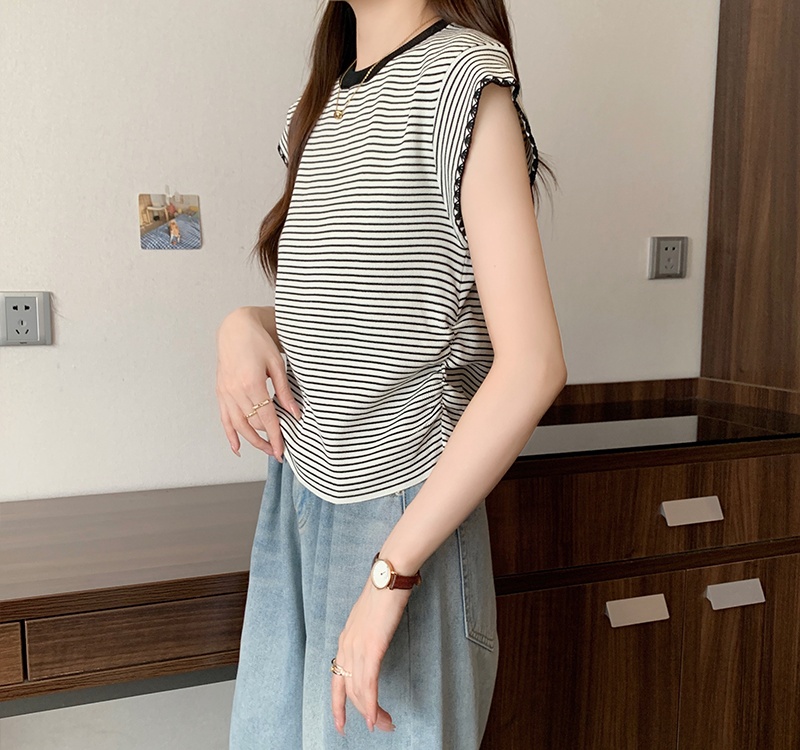 Short sleeve boats sleeve tops show young stripe T-shirt