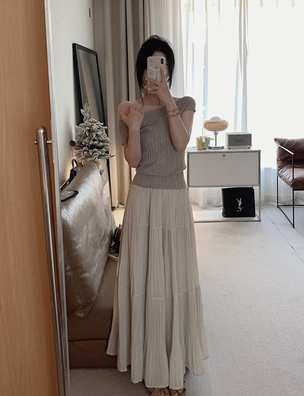 Flat shoulder A-line T-shirt tender skirt a set for women