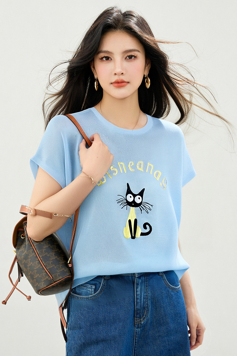 Show young Western style niche cartoon T-shirt for women