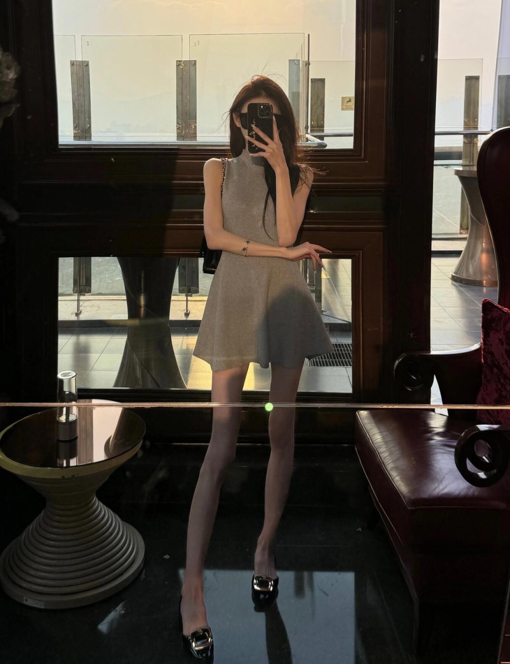 Knitted sleeveless summer slim dress