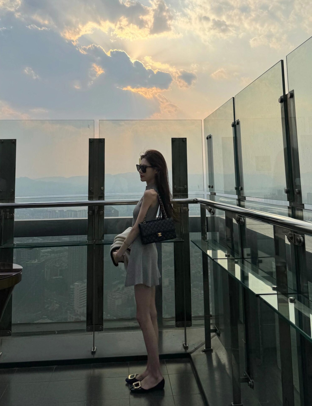 Knitted sleeveless summer slim dress