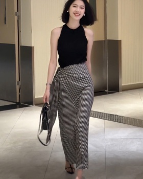 Halter knitted skirt black-white tops a set for women