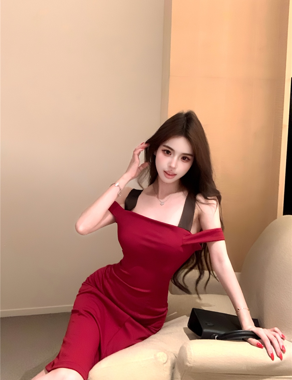 Flat shoulder after the split stunning temperament dress