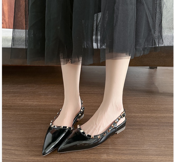 Thick France style sandals nude color rivet shoes for women