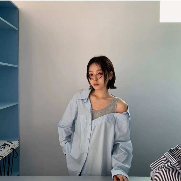 Pseudo-two irregular loose shirt for women