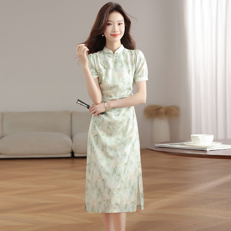 Thin summer cheongsam Chinese style dress for women