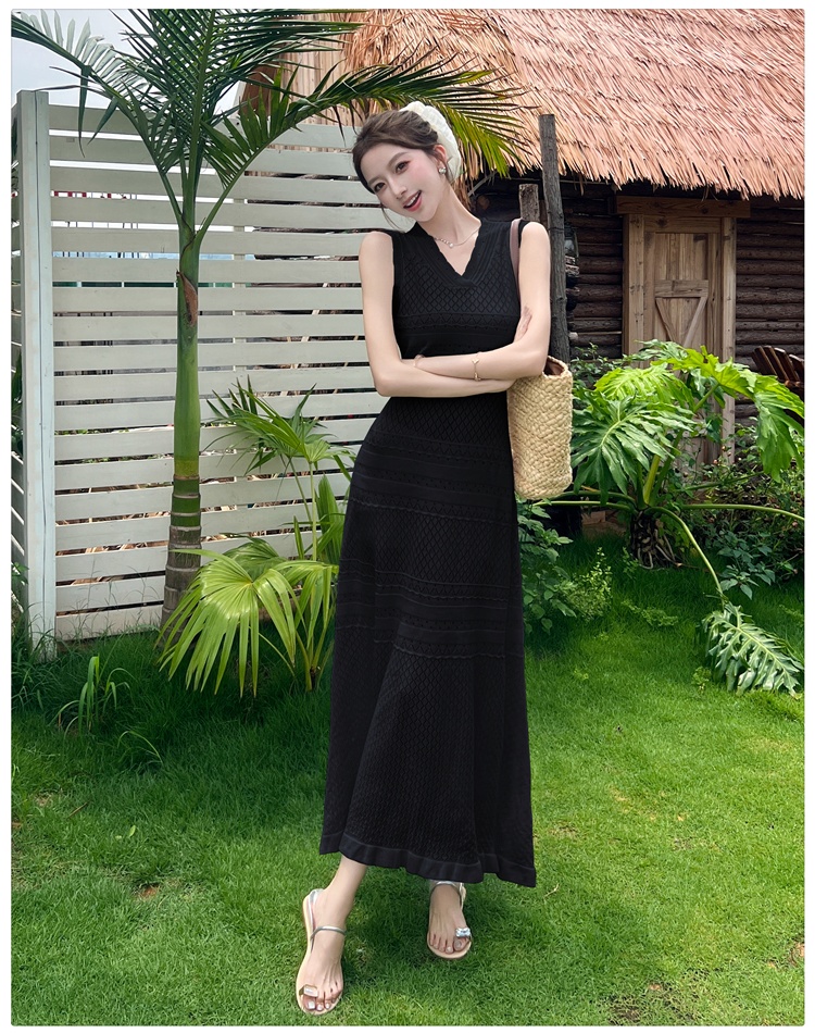 Hollow summer knitted long dress V-neck slim dress