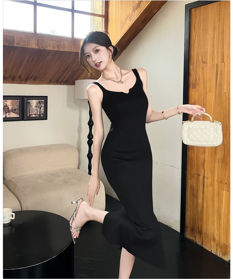 Knitted sexy strap dress V-neck ice silk dress