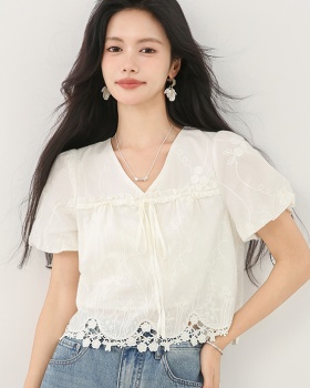 Short sleeve hollow bubble tops loose lace V-neck shirt