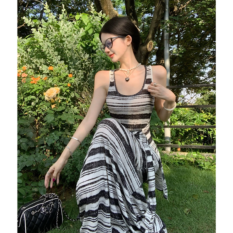 Stripe long sleeveless dress slim dress for women