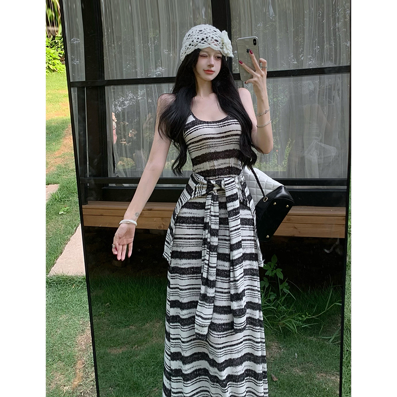 Stripe long sleeveless dress slim dress for women