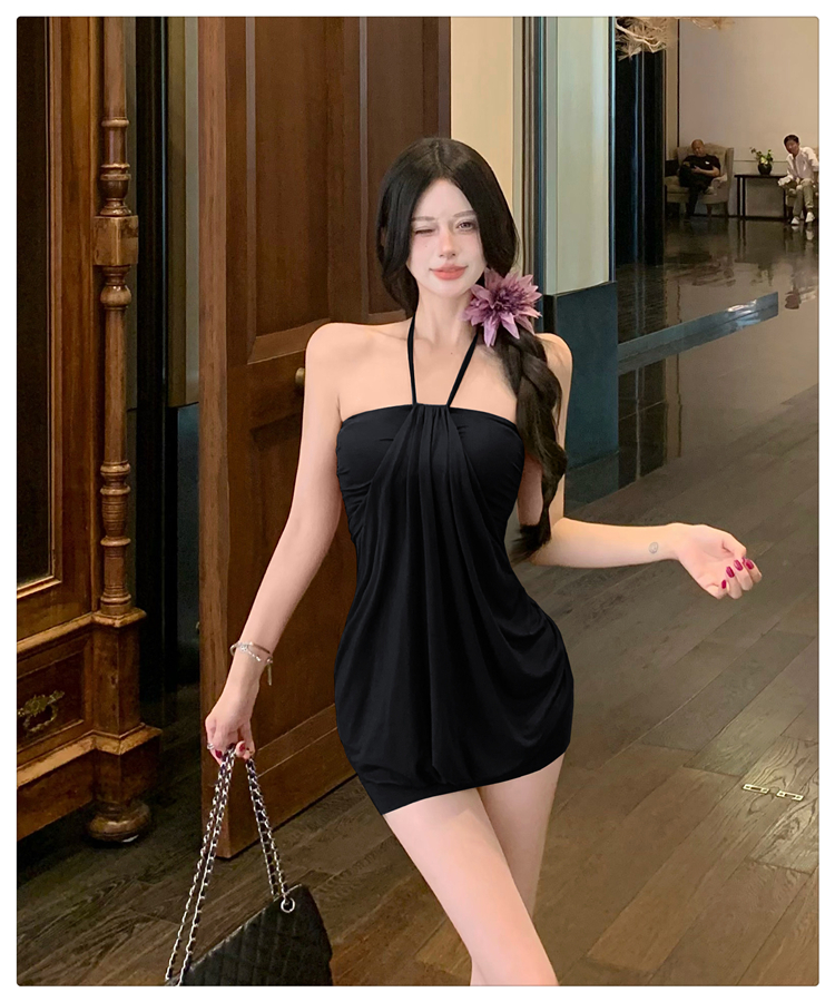 Drape package hip T-back pinched waist halter dress for women