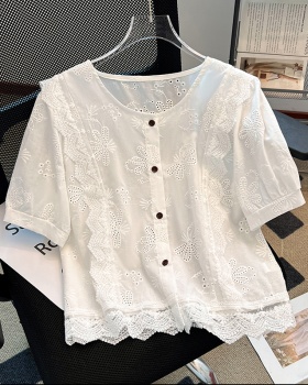 Lace summer shirt show young white tops for women