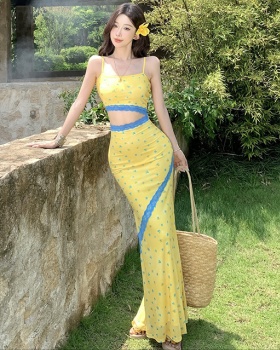 Slim temperament summer yellow splice vacation strap dress