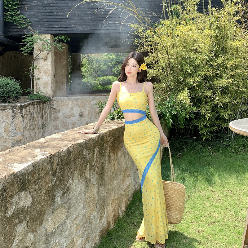 Slim temperament summer yellow splice vacation strap dress