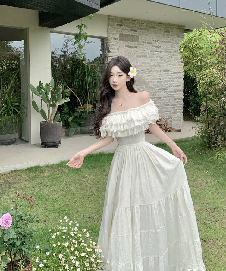 France style tender vacation national style dress