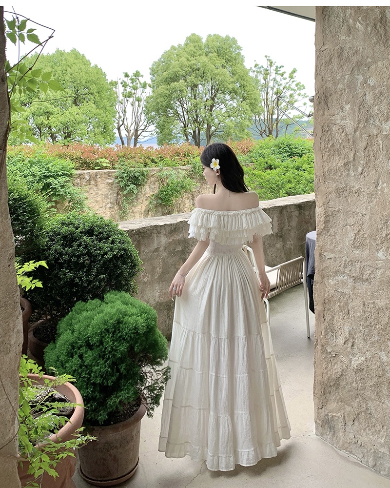France style tender vacation national style dress