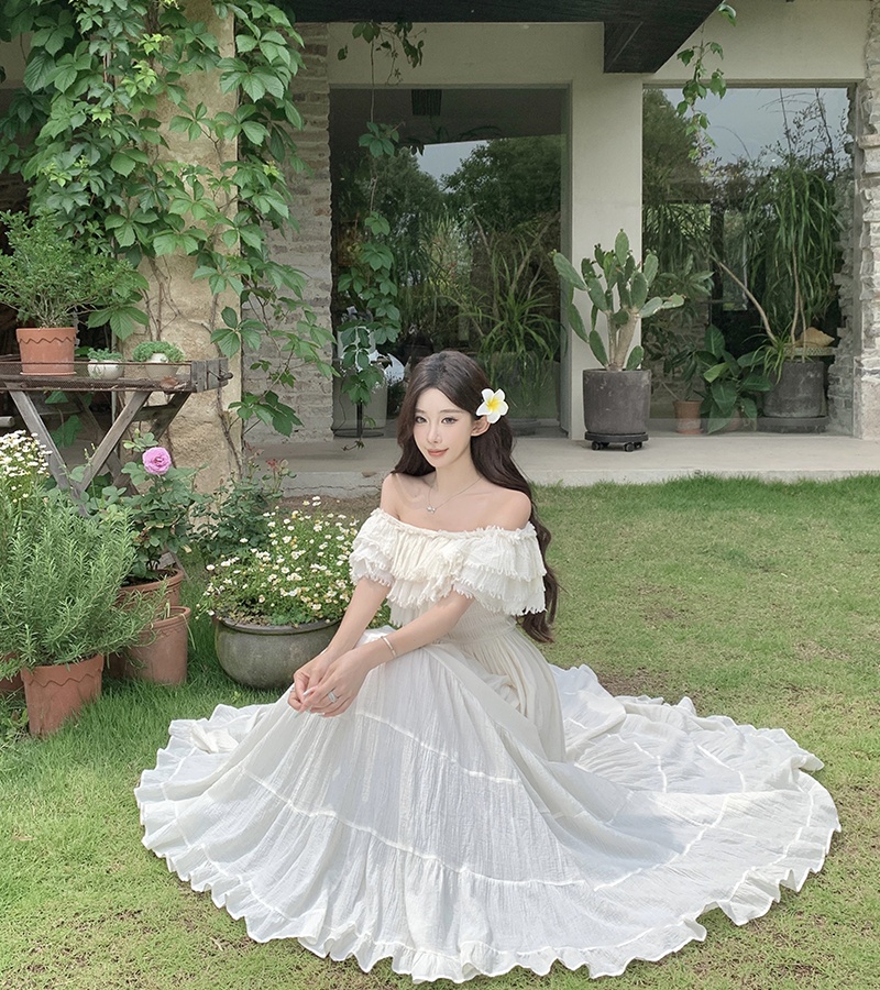 France style tender vacation national style dress