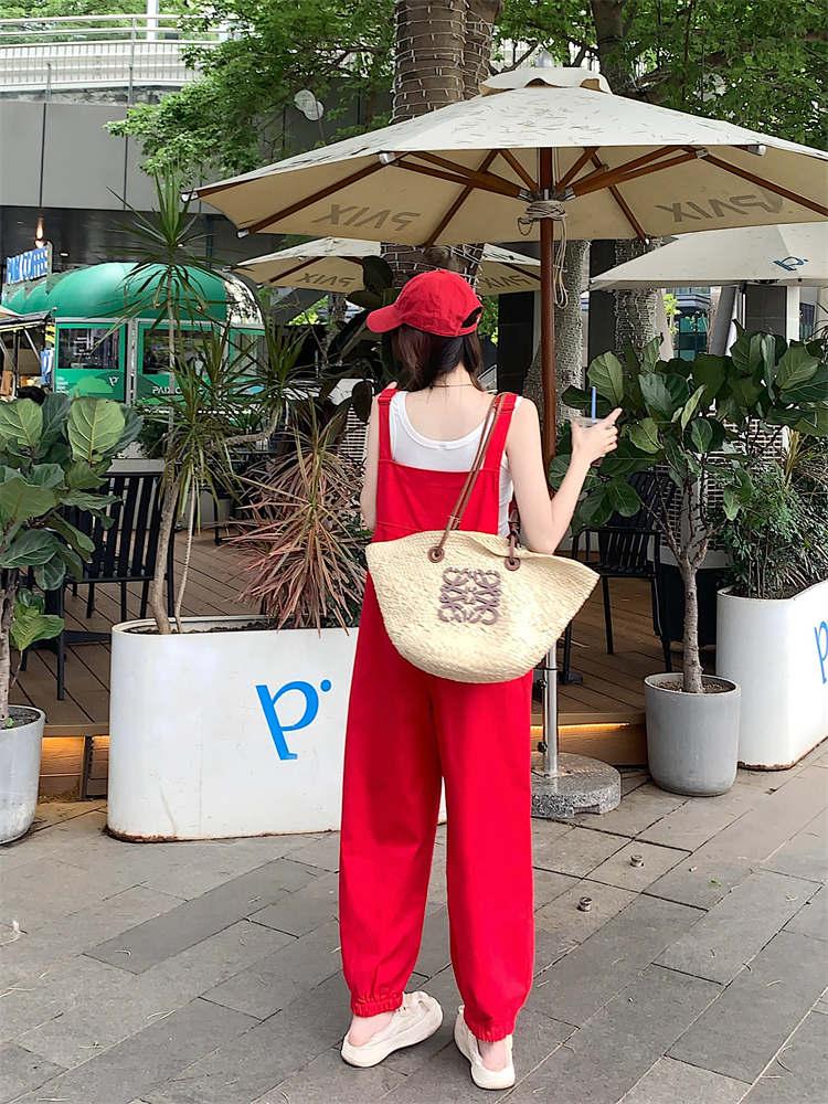Slim red bib pants spring and autumn halter tops a set
