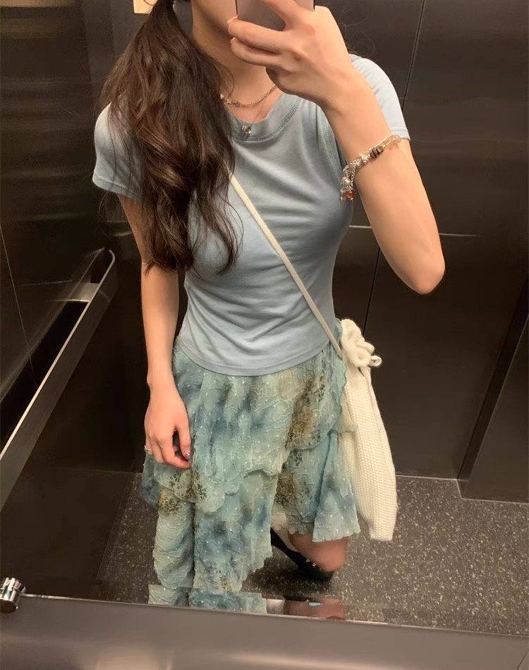 Summer irregular blooming short skirt for women