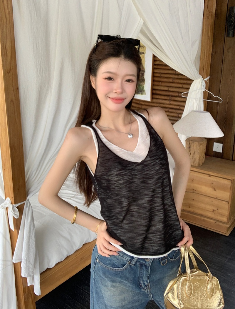 Thin sleeveless sling mixed colors Pseudo-two splice vest