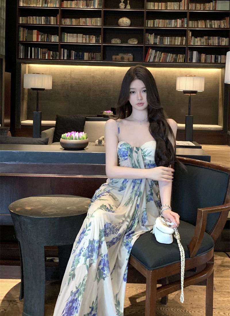 Summer sling dress temperament slim beach dress for women