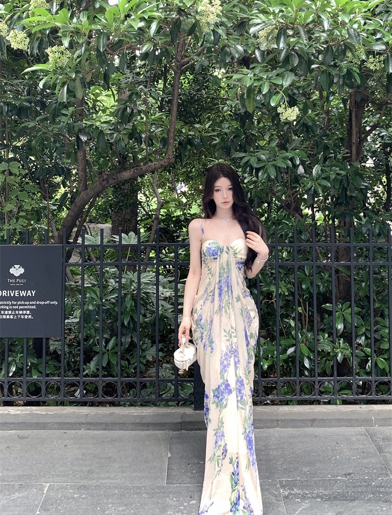 Summer sling dress temperament slim beach dress for women