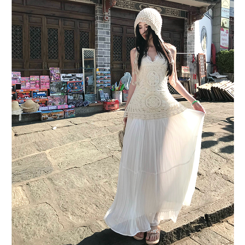 Lady hollow crimp long skirt white travel skirt a set