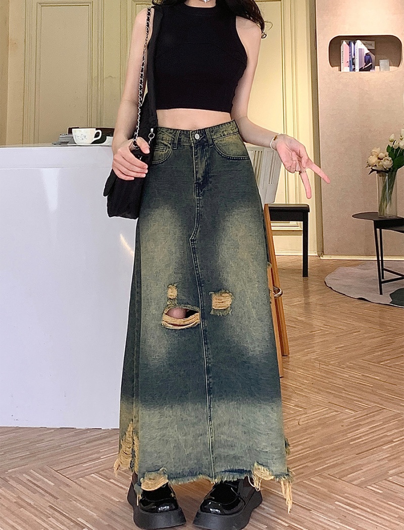 Big skirt burr holes denim skirt