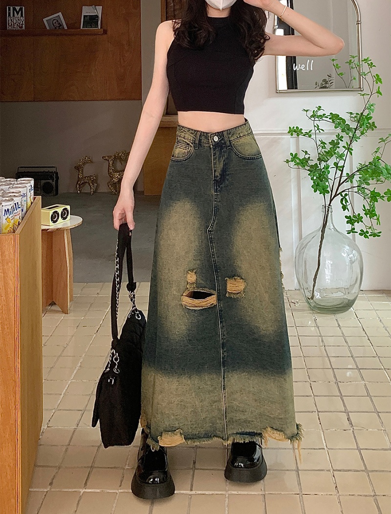 Big skirt burr holes denim skirt