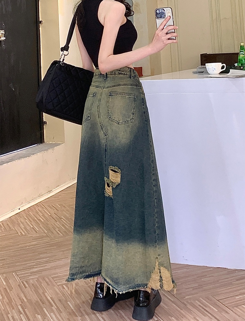 Big skirt burr holes denim skirt
