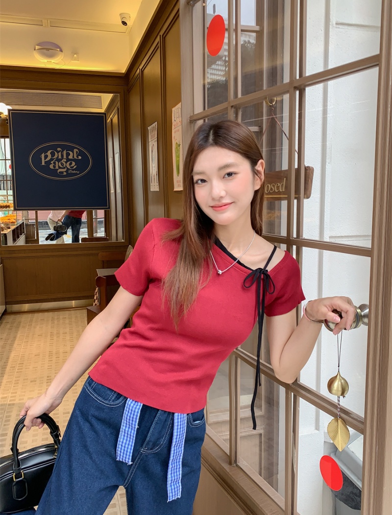 Slim irregular tops red oblique collar T-shirt a set