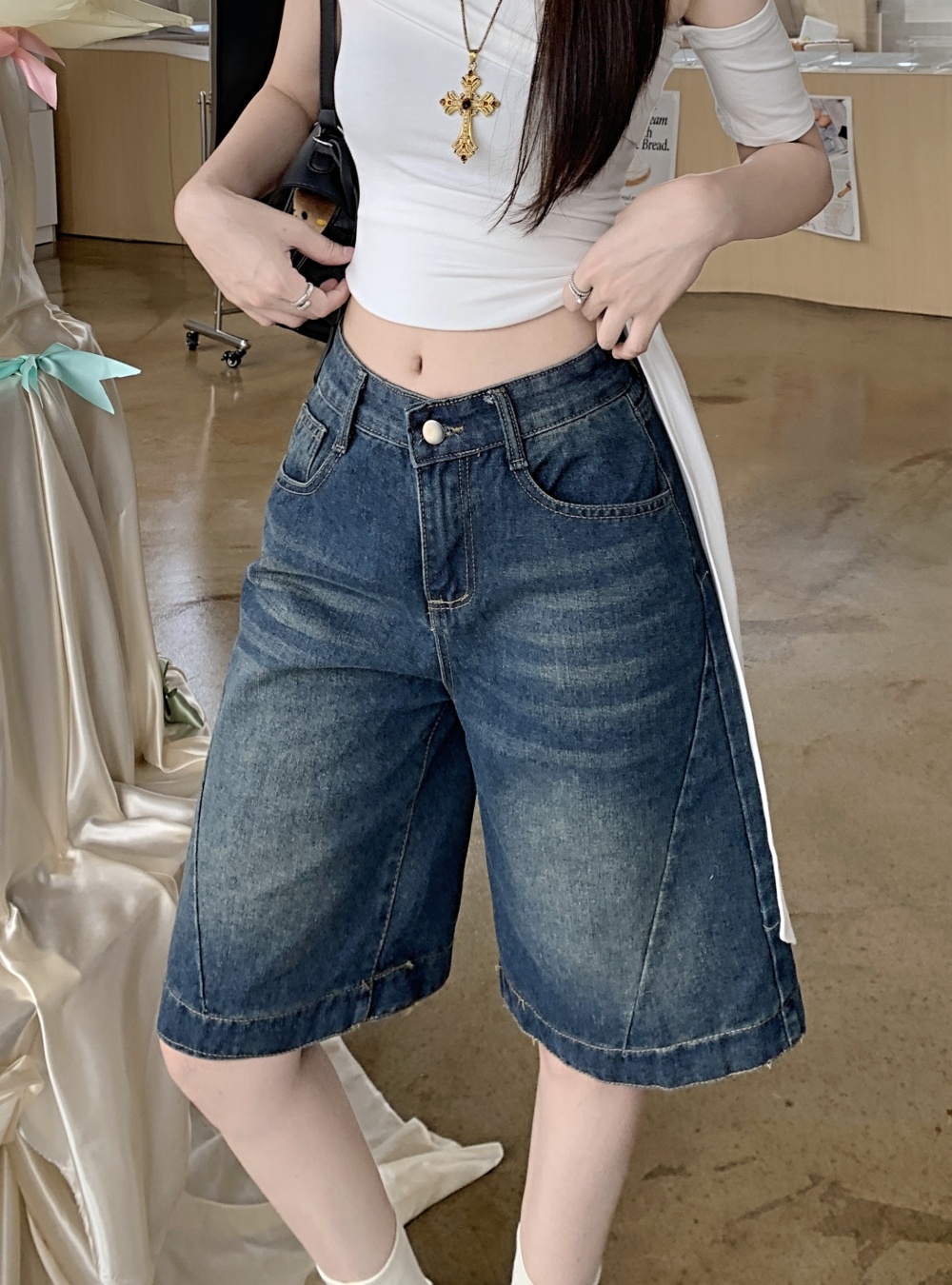Loose five tenths five pants washed short jeans for women