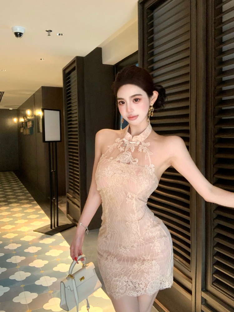 Lace Chinese style short chest pad commuting dress