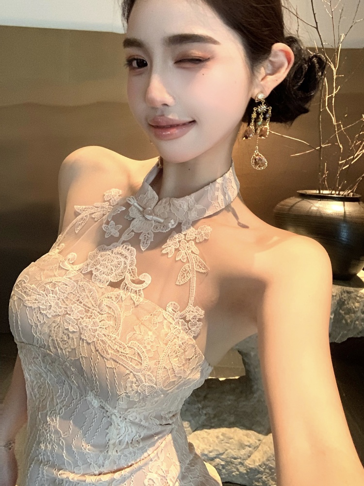 Lace Chinese style short chest pad commuting dress