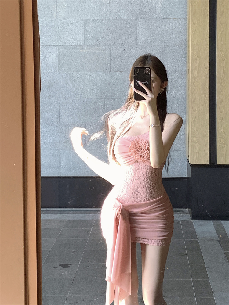 Lace spicegirl splice hollow short sloping shoulder dress
