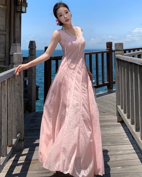 Long lace pink dress