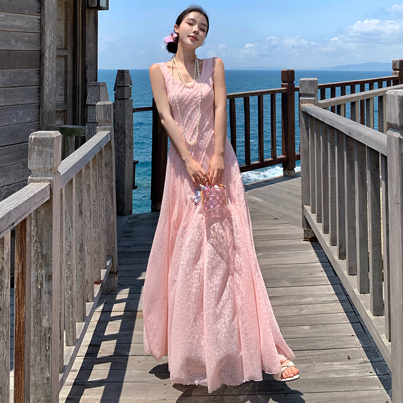 Long lace pink dress
