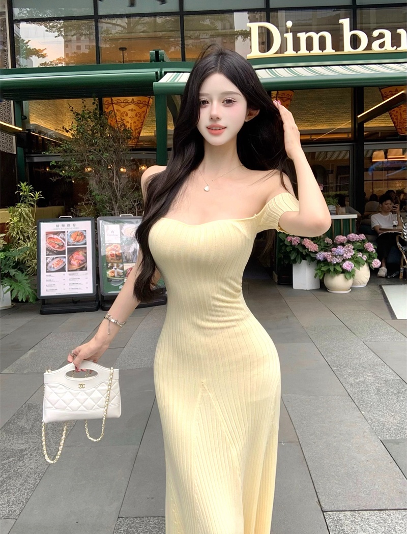 Horizontal collar summer package hip temperament dress