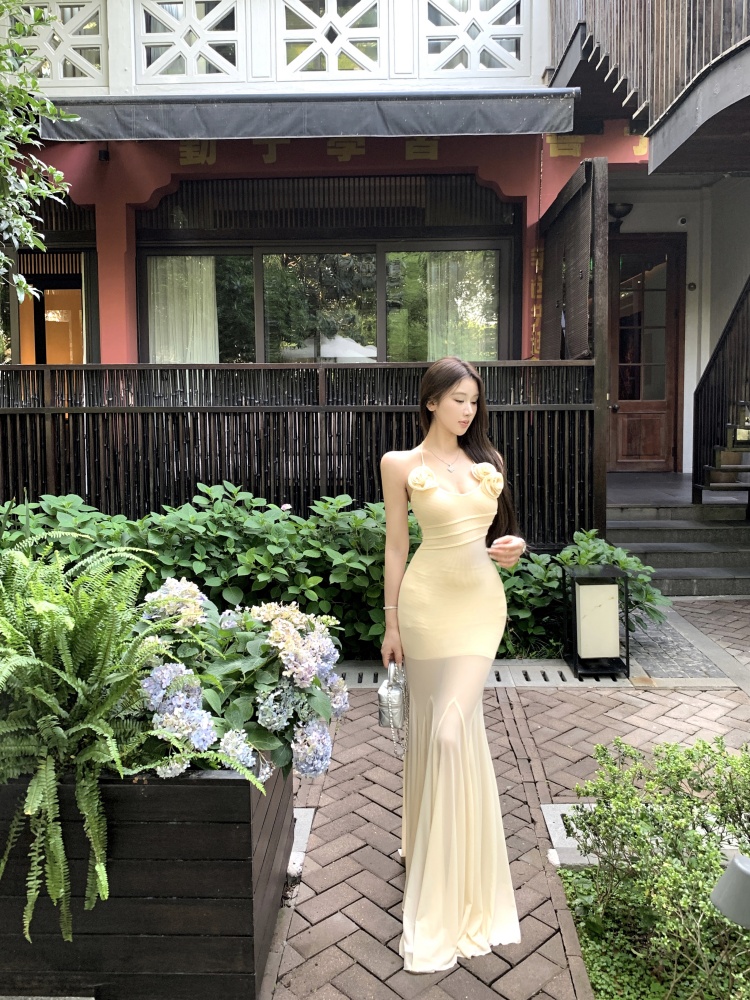 Slim halter commuting applique long frenum dress