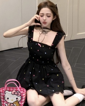 Embroidery doll shirt shorts a set for women
