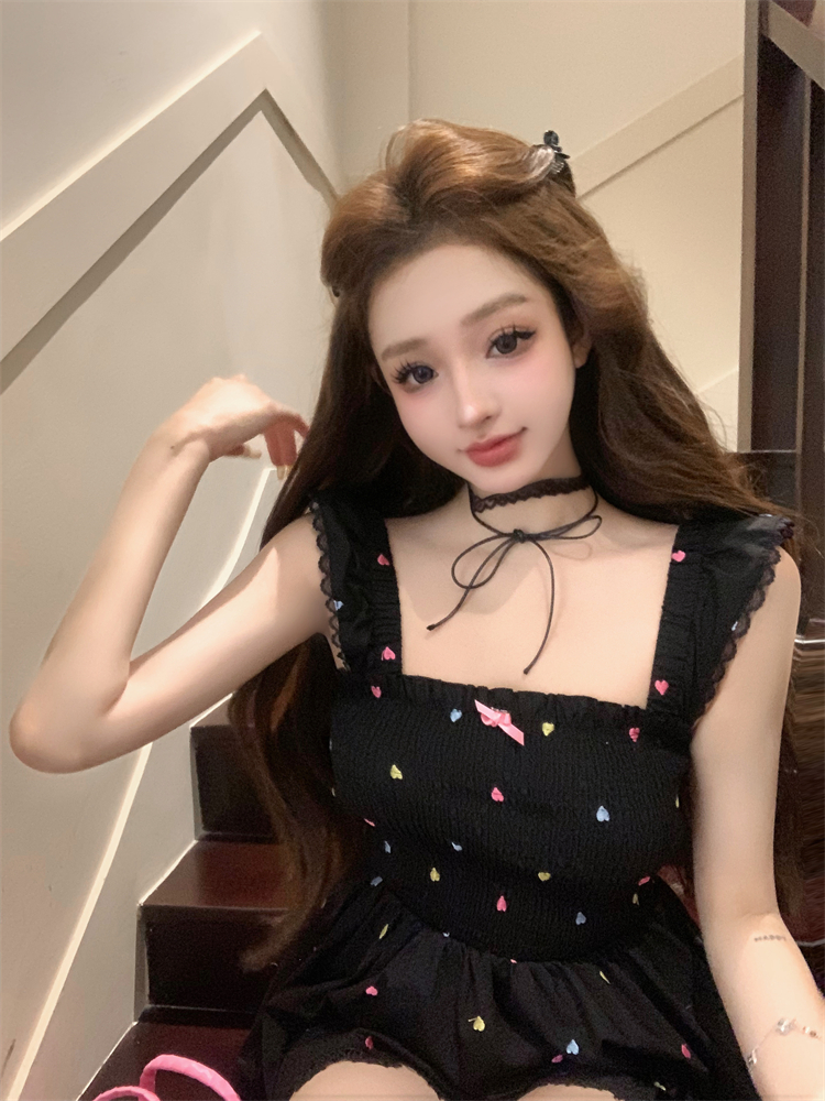 Embroidery doll shirt shorts a set for women